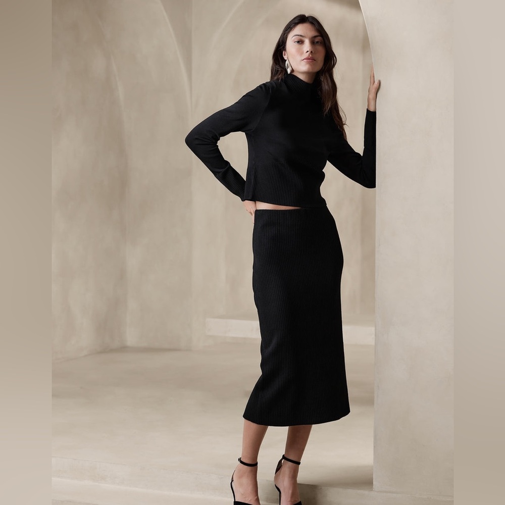 Banana Republic Ula Ribbed Midi Skirt - black NWT